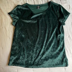 City Streets green velvet shirt sleeve top
